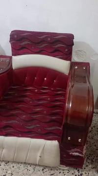 كنب • ١٠ مقاعد • حرق بالفيديو