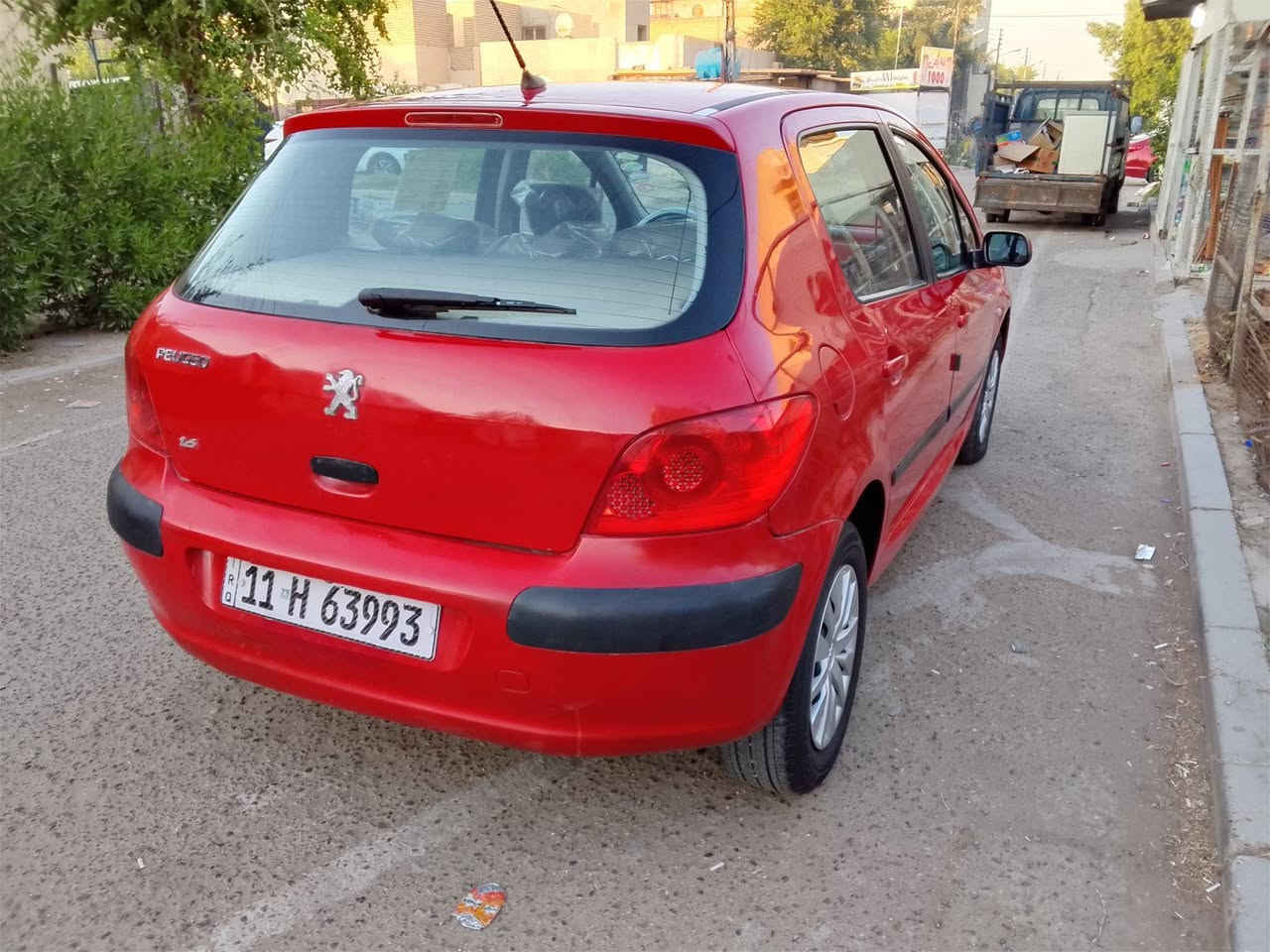 سلام عليكم بيجو 307 موديل 2005 سياره جديده 
كير مكينه تبريد تدفئه صدر مكفولات بدون حادث 
صبغ حزام الجماليه هزه جديده ارقام جديده 
تحويل مباشر تخم تاير جديد سنتر لوك 
السعر 45 بيه مجال مكاني شهداء البياع 
رقم هاتف ***********
