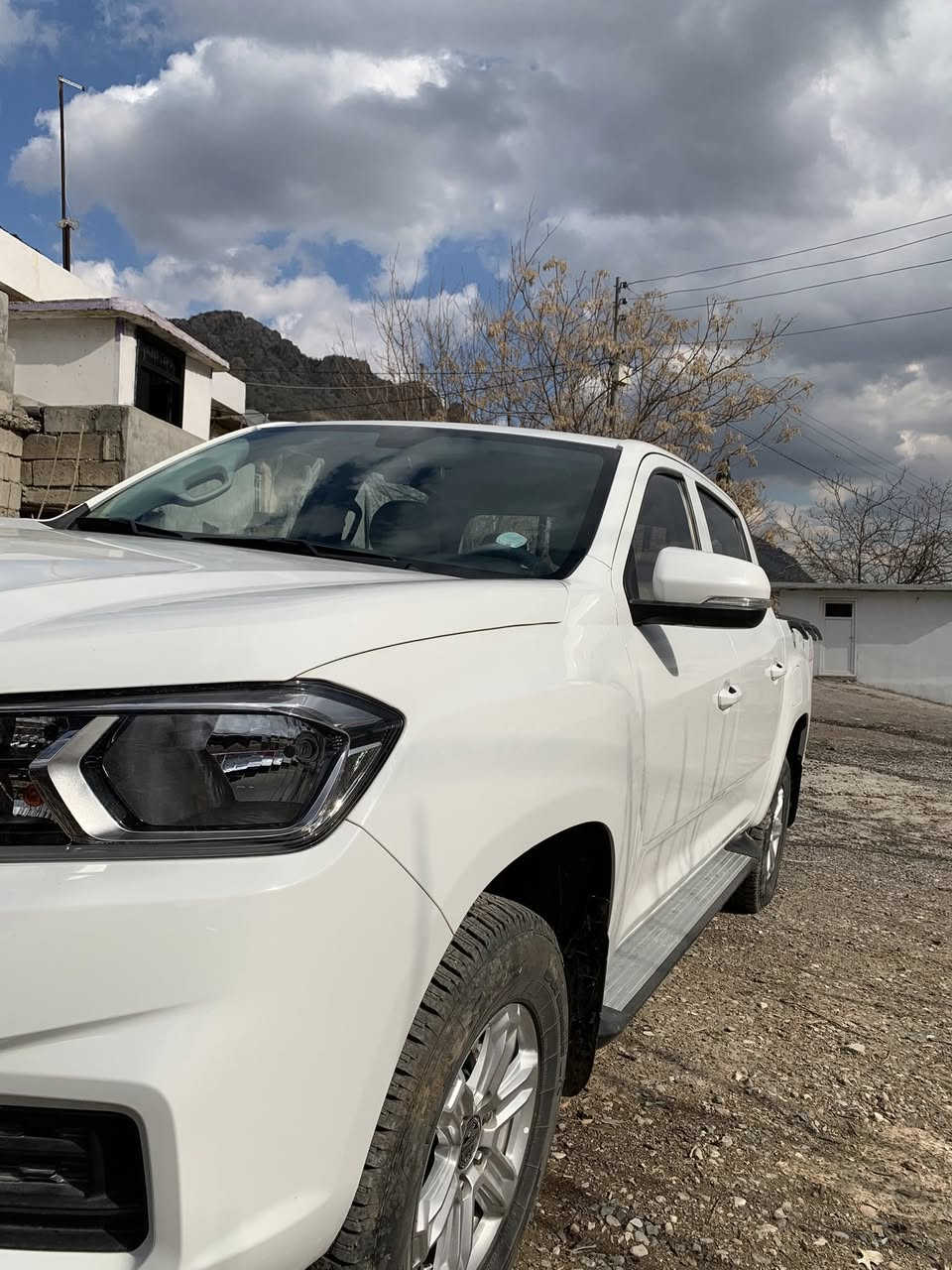 سةرةتا بة ناوي خواي گةورة و ميهرةبان وخواي گةورة رؤژ و نويژي هةموو لايةك قبول بكات
Mg t60 2024
ماشاءالله سةيارةكة زؤر جوان و پاكة عةزيت نةدراوة ٣٩ هةزار رؤيشتوة ليدرانيكي كةمي پشتةوةي هةية ئةويش هيچي وانية لة رةسمةكانة ديارة 
نرخي ١٥٨ و معامةلةشي تياية
ژ.م ***********
كؤرةك***********
