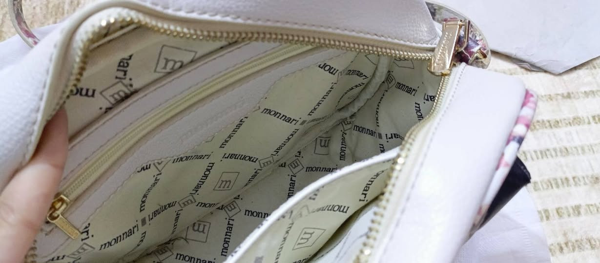 حقيبة بهذا الشكل انطوني سعر وبالعافية


**إذا كنت صاحب هذا الإعلان وتريد حذفه لأي سبب، رجاءا أرسل رسالة إلى الدعم الفني**