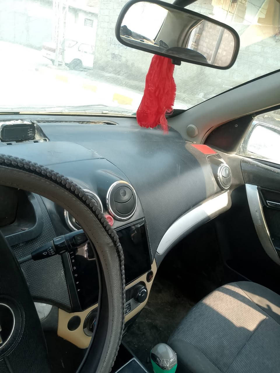 سلام عليكم سياره افيو للبيع رقم انبار راعيه ابغداد موديل 2009  رقمي ***********
