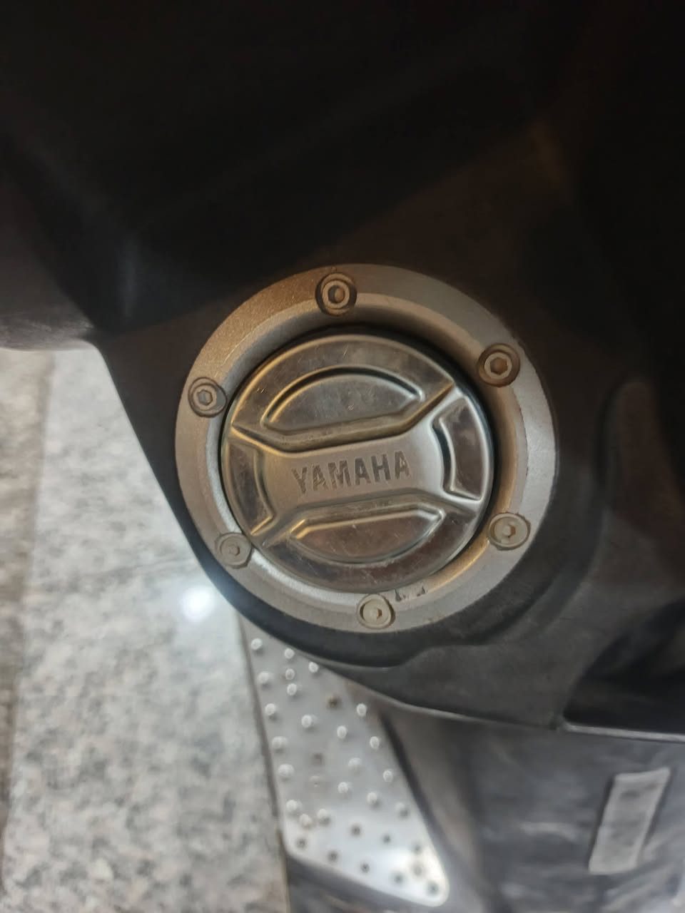 سلام عليكم شباب دراجه ثعلب جتي آر دراجه رمبه جديد صارله 3اشهر من نزلته من ربمه كهربائيته كله شغاله سلف لايت عالي ناصي دبل إشارة شرط مشي طيران 140 وفصله تايرت جدد مالات بلاد سعر 750 وبيه مجال لطيبين مكان البصرة ***********
