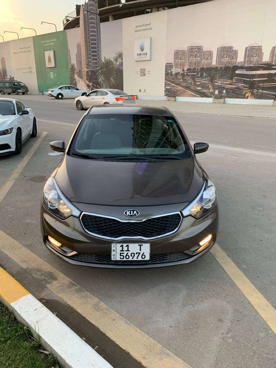 السلام عليكم
سيراتو2015خليجي سياره جاهزه مناقصها اي شي 
السعر 117$بيها مجال
تخم تاير وحداديه كله جديد

هزه وارقام جديده بأسمي 

كير مكينه ممفتوحات بلاديه

سياره نضيفه واحلى من الصور 

مكينه 1600.DOChدوش

مكفوله من ضربه وصبغ فقط باردات بسيطه 

ماشيه 118km

مكانها بغداد/الغزاليه 

هـ***********
