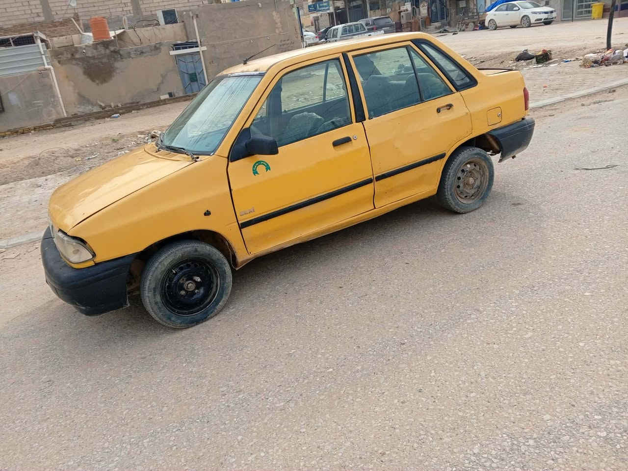 سياره للبيع مكينه وقير جدد سياره خير من الله سياره كلها شغاله مكان نجف موديل 2011ر السعر بثمن اوراق 8. *********** سياره خير من الله سنويه لل 24 ثانويه عظم عاج
