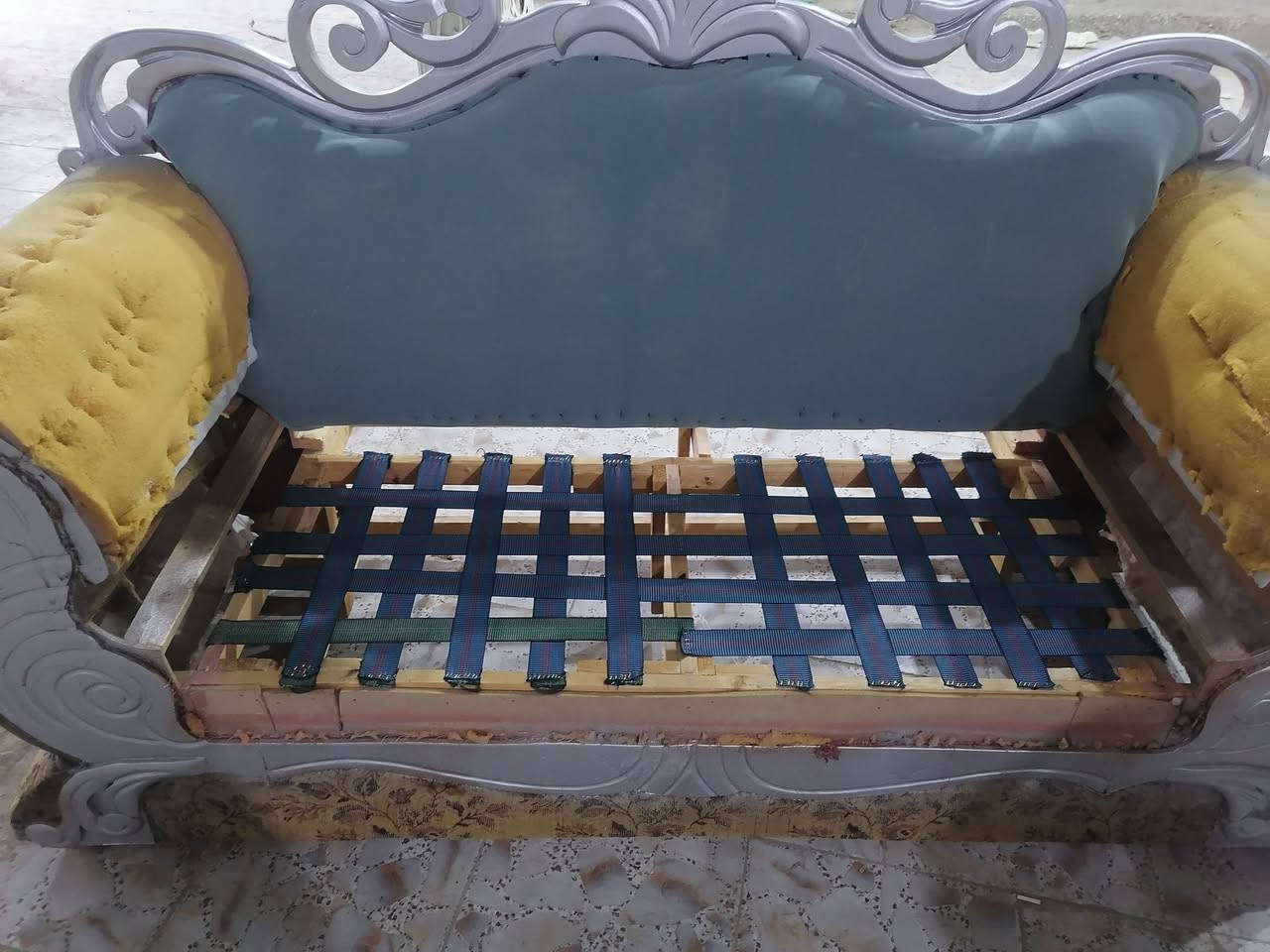 بسم الله الرحمن الرحيم

#دوشمة الناصرية للاثاث المنزلي 
#القديم_يرجع_جديد_عدنا 

اعاده دوشمه وتصليح تخمك القديم بموديل جديد 

عندك تخم تعبان ومتضرر عدنا تكدر اتجدد تخمك

دوشمه كافه التخم العراقيه والتركيه والاجنبيه 

واللوان ونوعيه القماش على رغبة الزبون

تغيير رجليين 🛋️🪑التخم

العنوان:
الناصرية عبر جسر الهولندي قرب المطعم الريفي 
📌 لل وللإستفسار مراسلة الصفحه او واتساب
📌 يرجى ارسال صوره او فيديو للتخم      
 
      👈🏻{ *********** }👉🏻                   

           👇نماذج من اعمالنا قبل وبعد 👇
