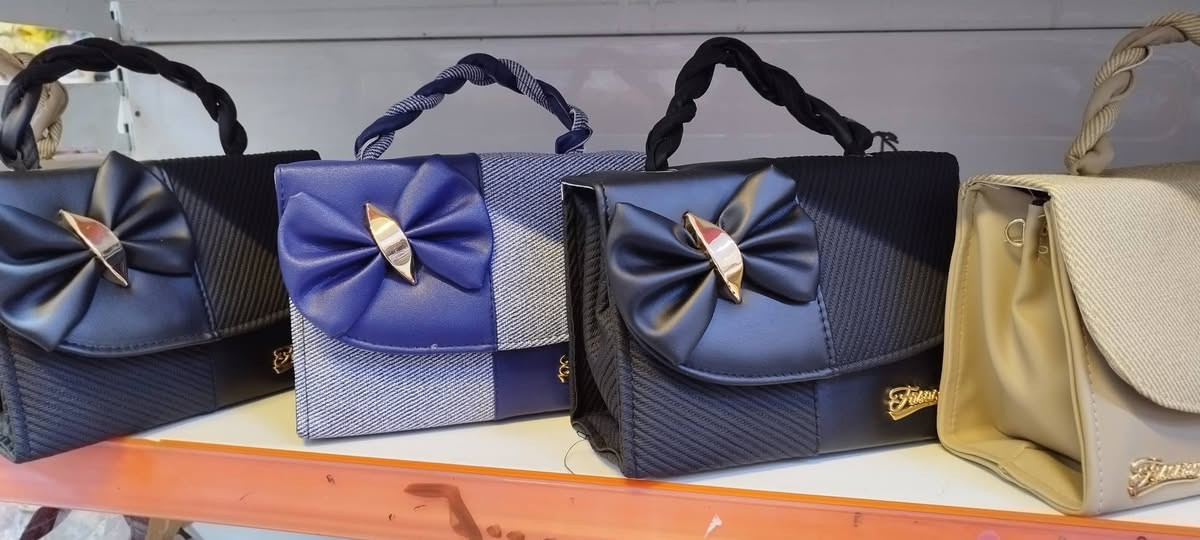 مجمع الاميرات للتسوق العائلي 
🔥🔥🔥🔥 🌹🌹🌹🌹
فرع الأول حي البكر 🔥🔥🔥
وصلتنا .  بضاعه جديدة. عرض خاص 🔥
و بأسعار تنافسية . يوم الأحد 
علق بتم 👍ليصلك كل ماهو جديد 
اضغط للمشاركة من فضلك
 انستغرام… MJ. 1996A@
 تيك توك  h.20h0@
👍👍👆👆👆👆
-هدفنا خدمة الناس وليس استغلالهم
-أنتباه: أسعارنا رخيصه ليست عروض او
-تنزيلات لفتره محدود بل على مدار السنه
-لايوجد توصيل نعتذر جدآ  جدآ جيتكم شرف لنا

-العنوان -موصل-جانب الأيسر 
الفرع الأول .حي البكر-شارع المنظمة-قرب المركز 
الفرع الثاني 
حي النور/مقابل مجمع فصول الأربعة

        ⏰⏱️أوقات الدوام ⏱️⏰

8:50 صباحآ. إلئ 11:00 ليلآ

☎️


**إذا كنت صاحب هذا الإعلان وتريد حذفه لأي سبب، رجاءا أرسل رسالة إلى الدعم الفني**