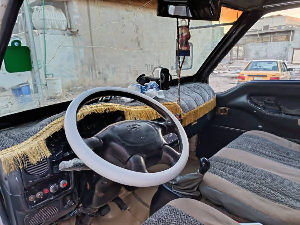 سلام عليكم هونداي للبيع سعر 60وبيهه مجال تفاصيل الكيه مكينه وكير 2700 كاز تخم تاير حداديه كهربائيات خير من الله هيئه ومرور مصفره مامطلوبه موديل 2000    ***********
