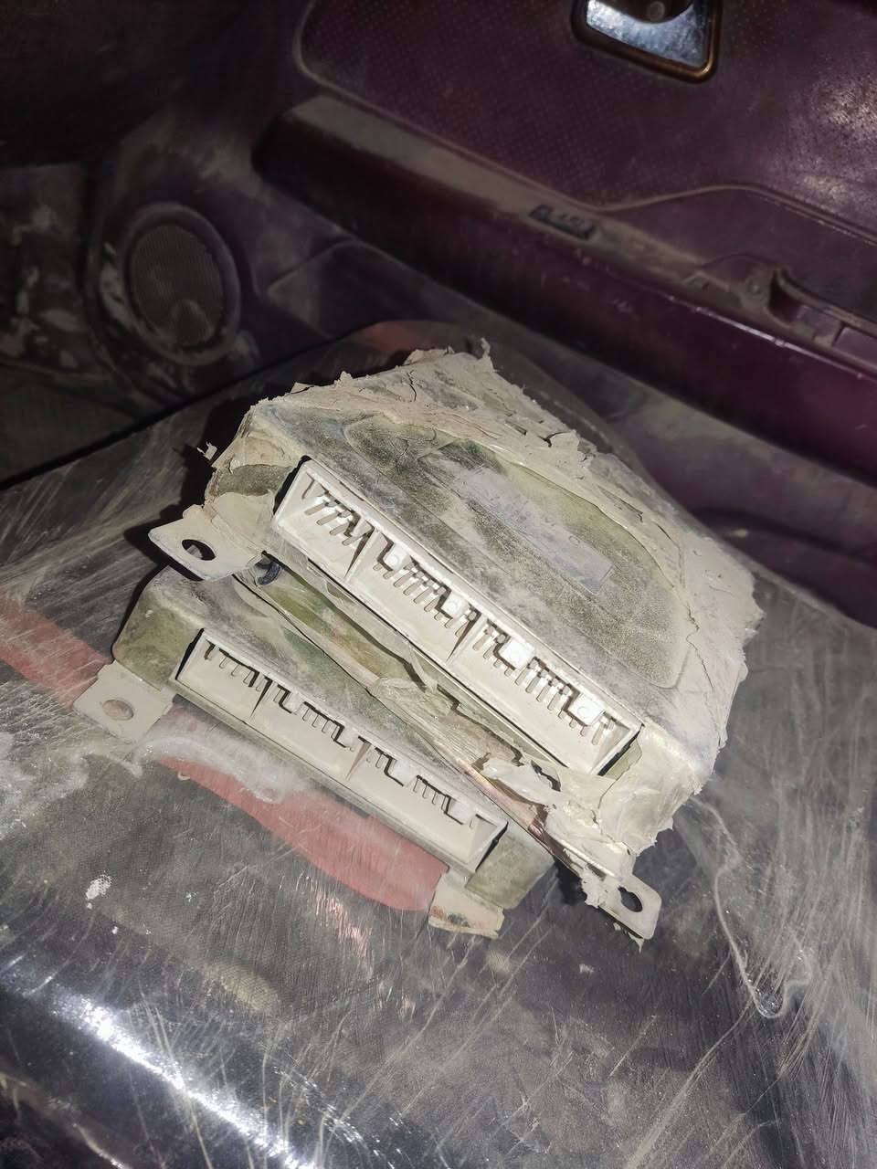 اعقول مال حاويه عدد تقريبا ١٠٠ عقل مانعرف مال ياسياره للبيع عل ١٠ عنواني بابل القاسم محل عباس المنصوري ***********
