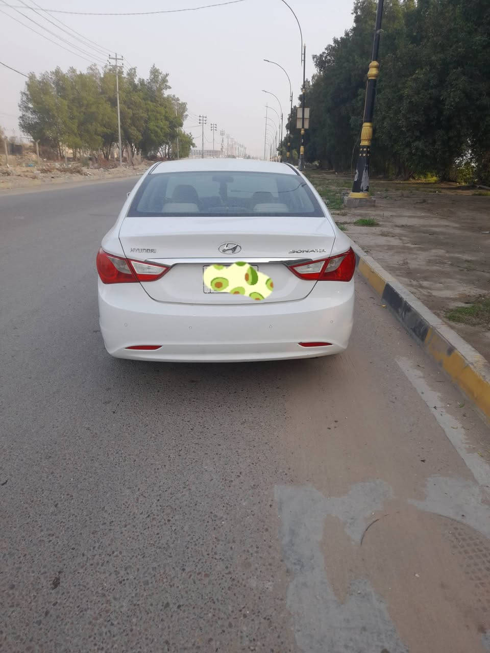 سلام عليكم ورحمة الله سوناتا خليجي اللبيع موديل ١٣ مواصفات مكينه ٢٤٠٠ ماشيه ١٧٥ رقم بغداد أشير بل مري حساس خلفي كشن كهرباي تحكم جيهتين شفتات ستيرن  السعر ١٢٥ المكان كربلاء تلفون ***********
