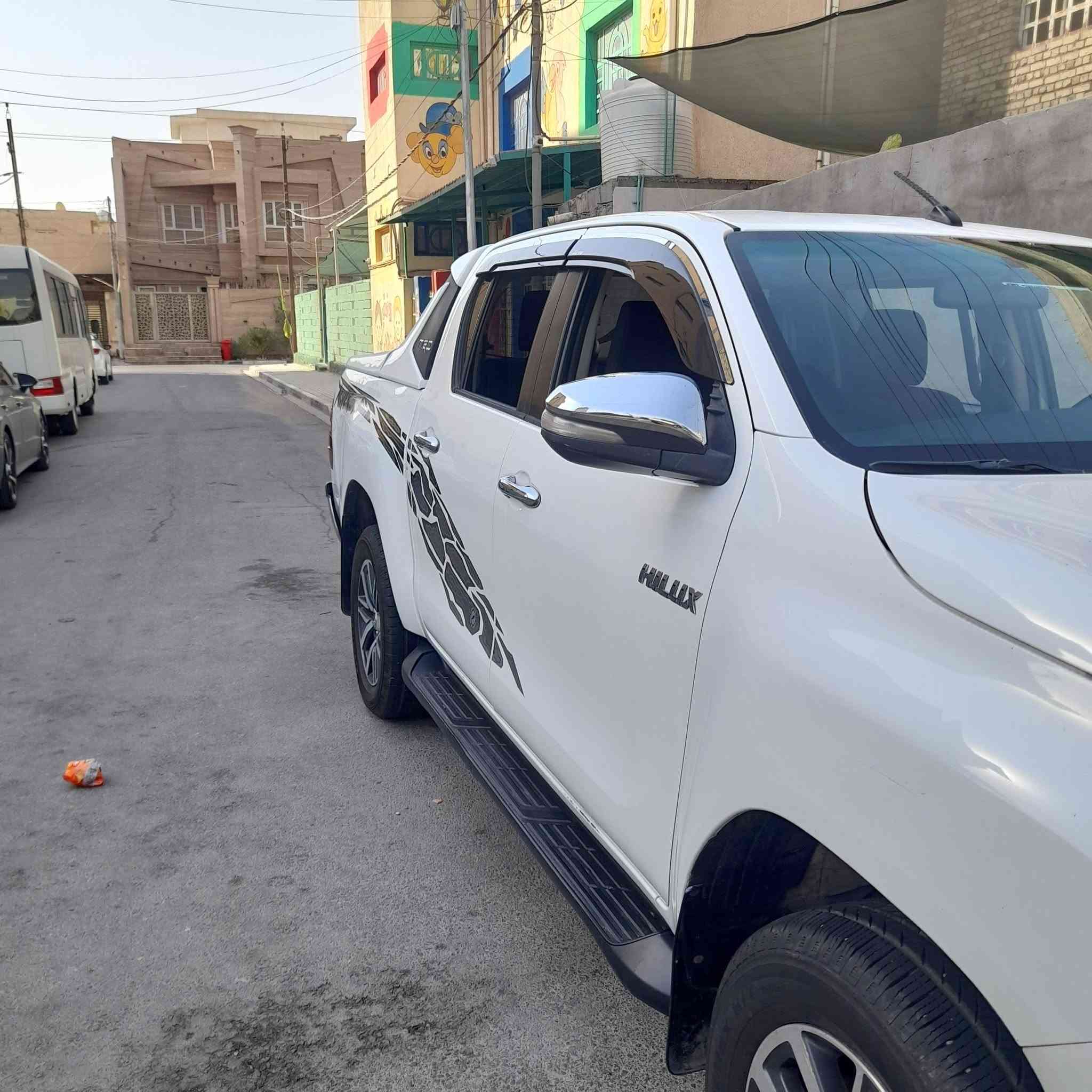 السلام عليكم بيكم فورويل ١٨
السياره كاز رقم اربيل كير عادي سنويه منتهي
بل البصره السعر ١٨٠.وبيه مجل 
   ***********@
