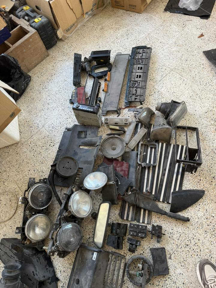 السلام عليكم اخوان غراض بدي قديم وصقر ***********
