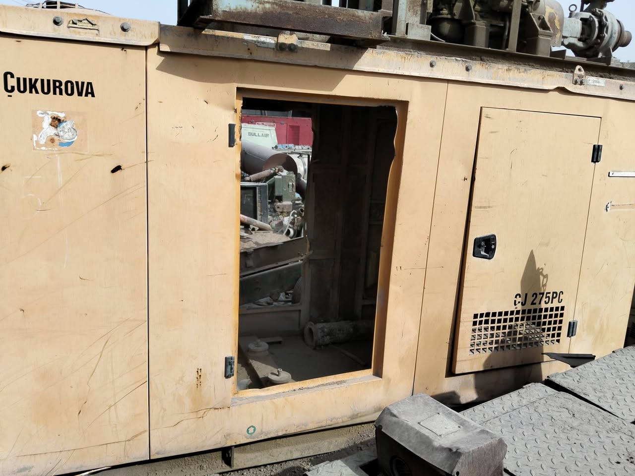 السلام عليكم للبيع راس توليد 250 كي في ايطالي ميكالته اصلي بلادي مع الكاتم والراديترات بلادي بلادي ***********/  ***********
