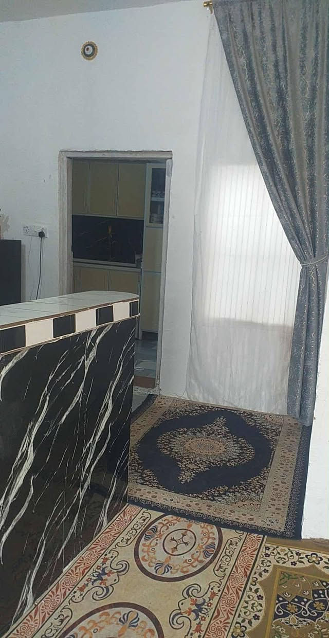 بيت البيع بالبيكات 150  متر مربع  
بيت بلوك عكاده 
بناء كامل 
فقط بدون عكاده فرفه ودوانيه 

والباقي كامل 

تعال وشوف بعينك 

يم مولد كشيش بالبيكات 

استفسار اكثر عن العرض اسنتساخ المنشور او تتصال 
على رقم تلفون 📱 
***********

واتساب مفتوح

👇👇👇👇
صور البيت
