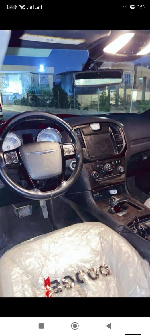 وباما 2014ادوات ادوات فول مواصفات ما عدا الفتحة السيارة شوف العين ما شاء الله تدفئة تبريد فول. كير مكينه فول السعر 63$   *********** العنوان البصرة
