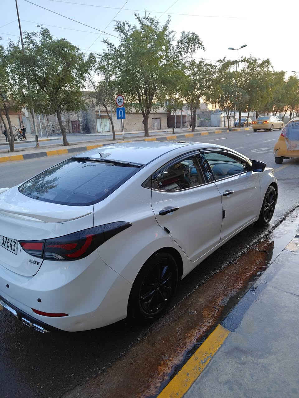 بسم الله الرحمن الرحيم السلام عليكم شباب النترا 2015 خليجي محرك 18
سيارة بدون اي ضرر
قطعتين تبريد 
رقم اربيل سنويه 2030 
كوپون بنزين معاها
موقع السياره موصل قابل جامع البديع
***********
سعر 135
