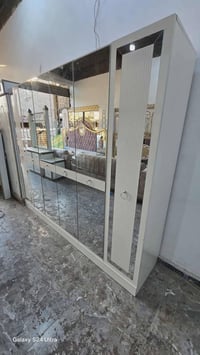 غرفة تركي • ٩ قطع • مستخدم نضيف