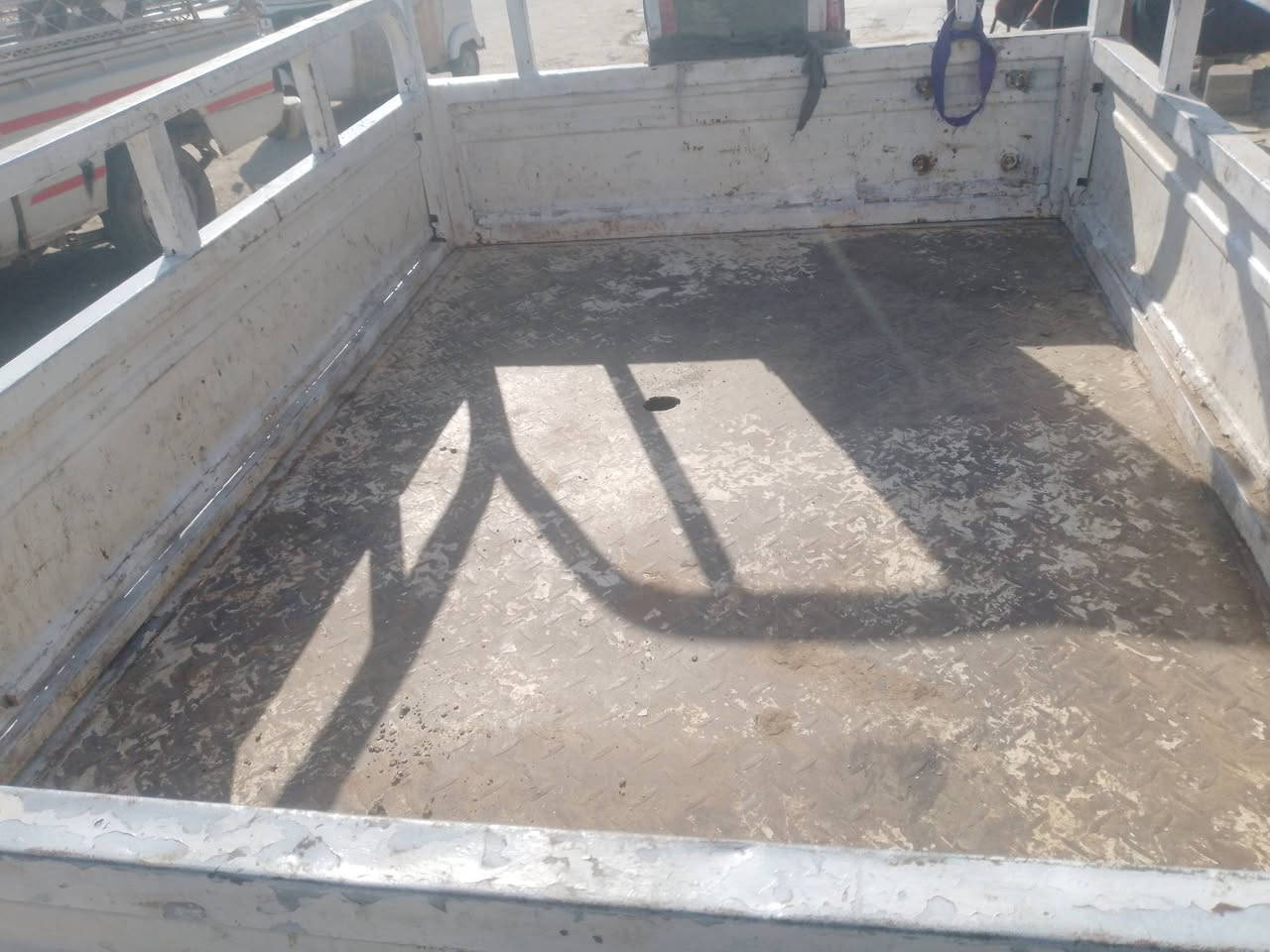 ستوته البيت مودل 15 شهر 11 رقم سنونه للثمانيه وعشرين تواير جدد وبدي نضيف ومحرك نضيف كل غراض الستوته نضيفه اتصل على هذا الرقم ***********
