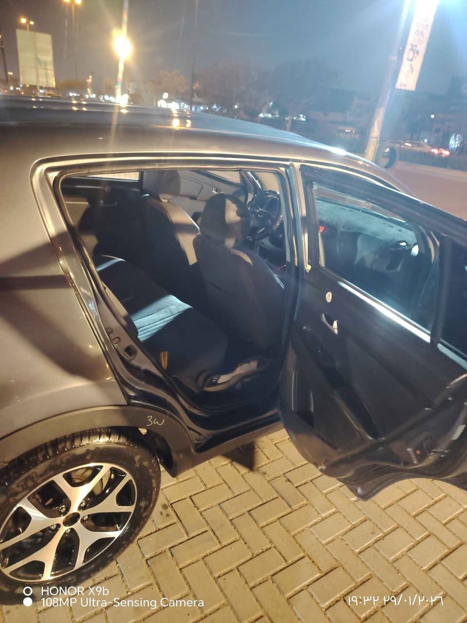 سبورتج ٢٠١٦ مصبوغة عام أثر جفية على جهت السايق السعر المطلوب ١١٠ $ بغداد, العراق


**إذا كنت صاحب هذا الإعلان وتريد حذفه لأي سبب، رجاءا أرسل رسالة إلى الدعم الفني**