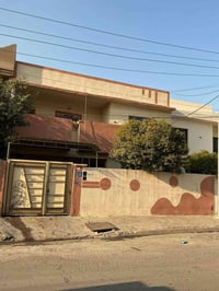 بيت للبيع حي الزهراء سادين النعيمي قرب دائرة الكهرباء   المساحة ٢٠٠ مت...