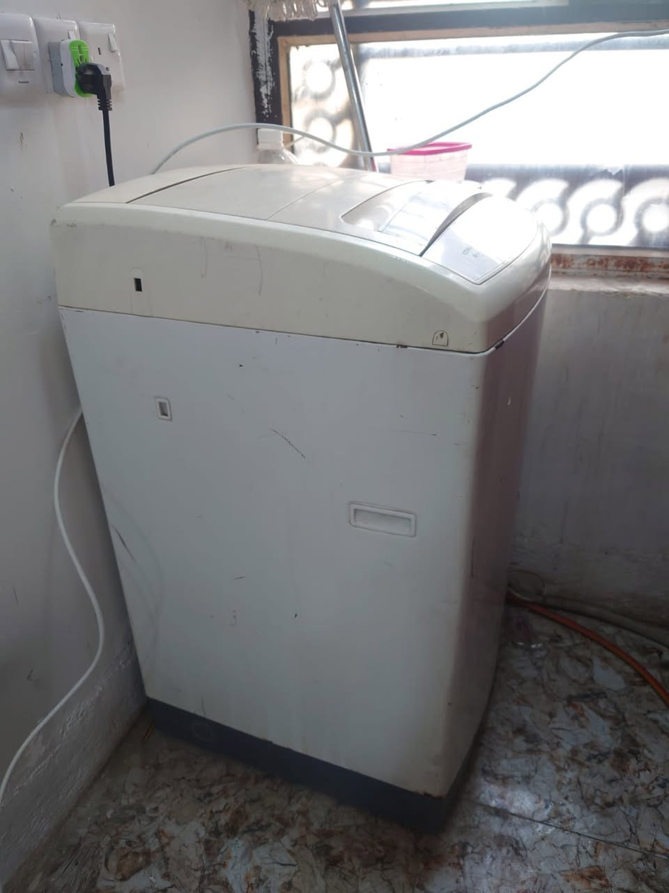 السلام عليكم غساله للبيع تغسل وتشطف فقط تنشيف متنشف


**إذا كنت صاحب هذا الإعلان وتريد حذفه لأي سبب، رجاءا أرسل رسالة إلى الدعم الفني**