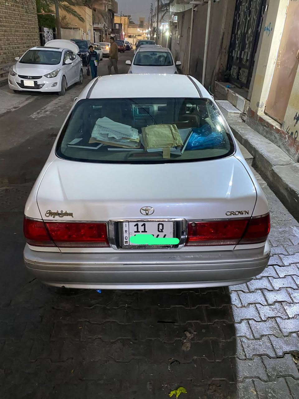 السلام عليكم ملكه موديل 2000 اربع دكم شاصي 75 رقم انكليزي اربع كشنات كهربائي ثلاجه تبريد خلفي سعر 165
الاتصال على الرقم ***********
