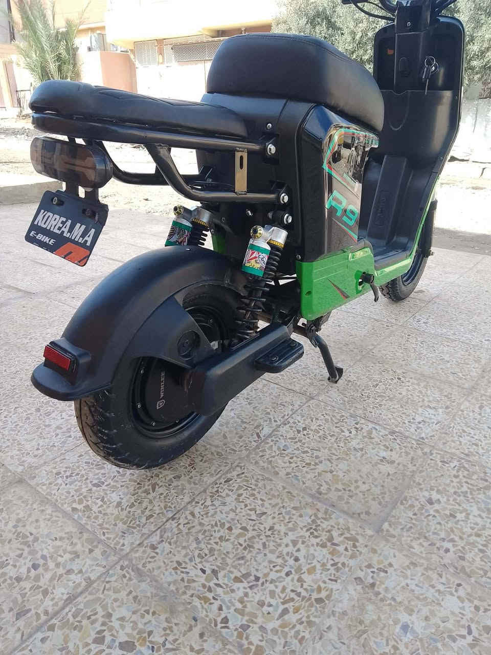 سلام عليكم ماطور للبيع R9 2025 لايت عالي ناصي لد 7الون دبل اشاره 5بطاريات دبل بيهم نفخ غراضو كامله موجوده سله مرايات جفات تكوه السعر 320 للتوصل خاص او عل رقم ***********
