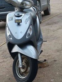 ماكس لبيع  ‏‪07817906417‬‏ بس على رقم متوجد