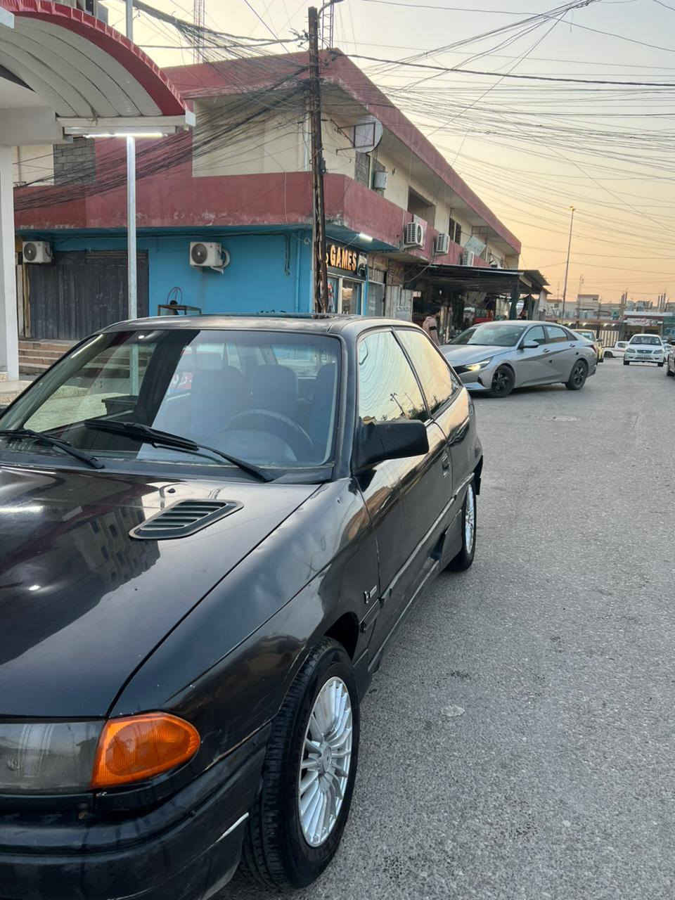 سيارة  استرا  موديل  93
محرك  ٢٠ 
تك  باب  رياضي 
كير  ومحرك  شرط  
راعيها  بالموصل 
ضرر  جاملغ  اليمين 
وبيها دواير  مصلحه 
السعر 33وبي  مجال 
رقم صاحب  السيارة 
***********
