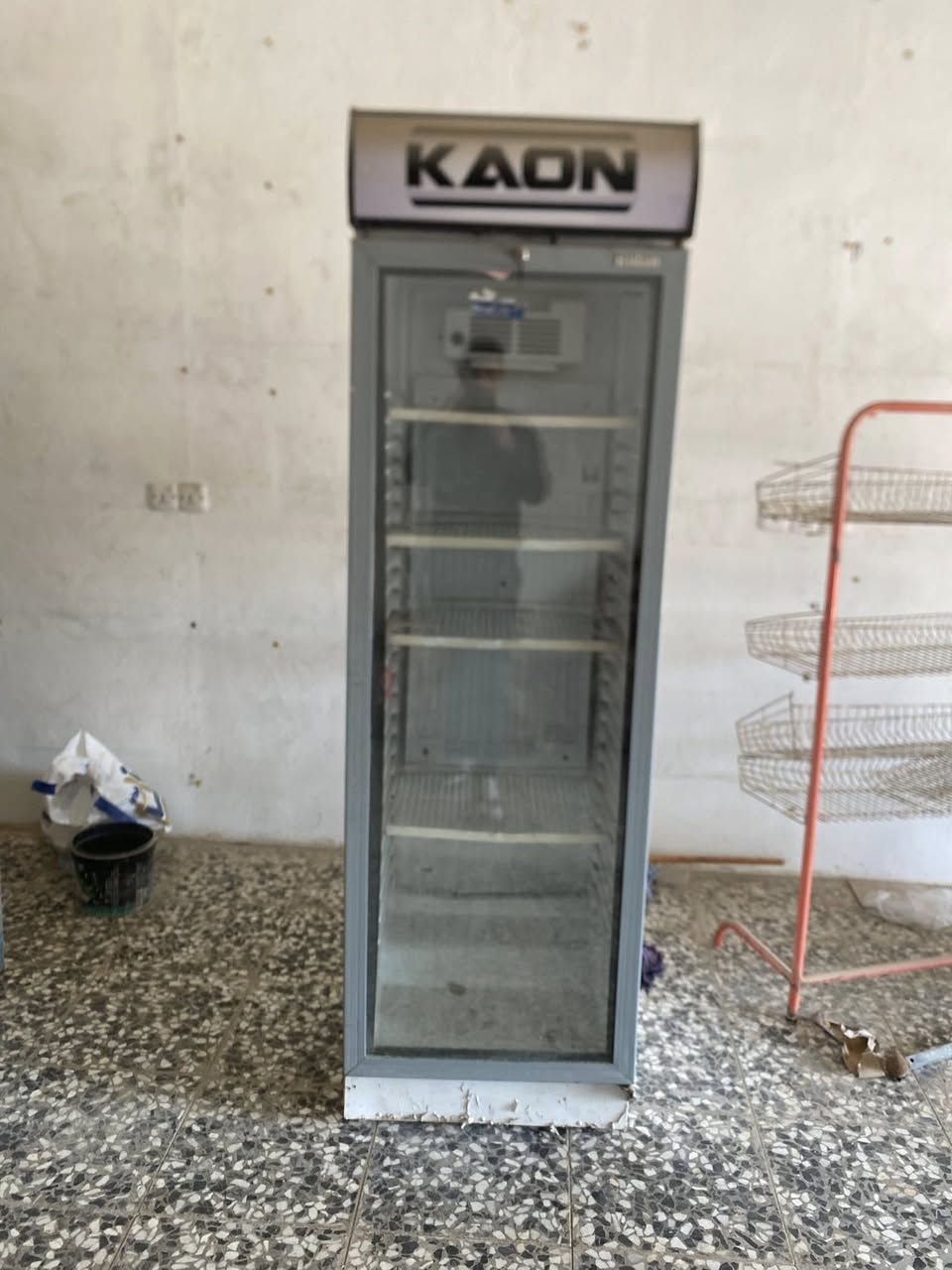 سلام عليكم عارضات نظيفات ضمان 10 ايام بروده خير من الله مكاني علوه الرشيد السعر 175 الوحده. ***********
