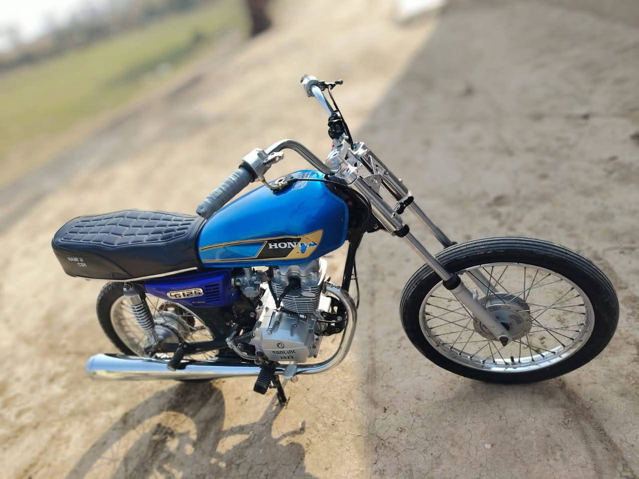 سلام عليكم نامه تعمير جديد كلك دراجه حلوه ونضيفه محرك سونك ناعم مفتوحه ولفات فقط مكان الدراجه النصر السعر خاص ***********
