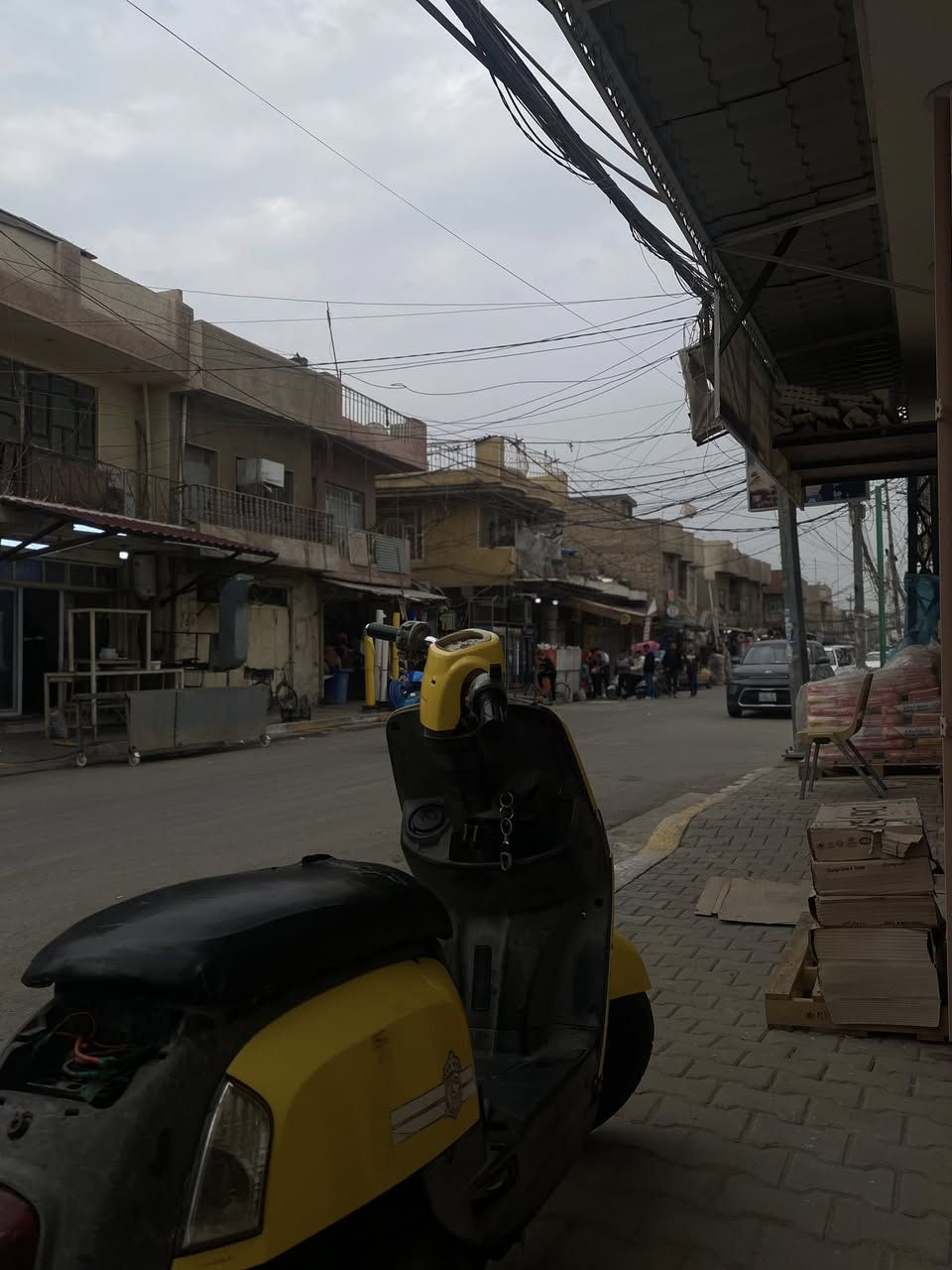 ماكس بوليس للبيع سعر 350 وبي مجال دراجه مجفته قبل شهر وشويه نقوصاتها بصيطه او بل نسبه للكلوب والسبايدر موجودات بس مشادهن رقم *********** وات بس مكاني بغداد الستميه ♥️
