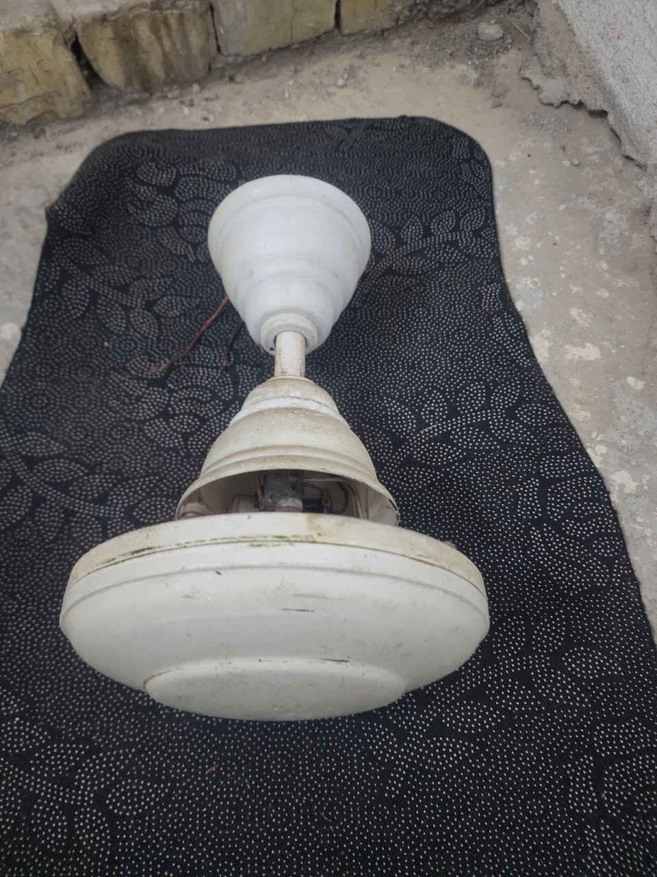 اغراض منزل نضيف وعلى الشغل الزعفرانية شارع الزوراء ***********
