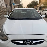 اكسنت ١٥ سيارة كفاله عامه شوي صبغ بالدوسه سونر موجود جاهزه خير من الله...