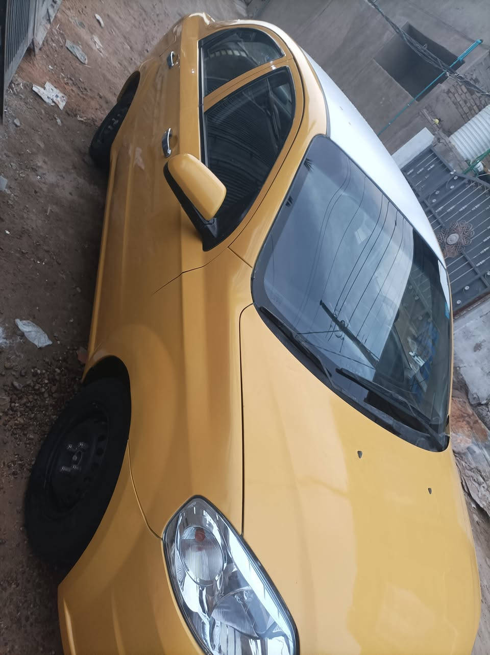 سلام عليكم للبيع افيو موديل 2008 رقم بابل مصفره هيئه وغرامات تبريد شغال وتدفئه كير  اوتوماتيك جاهزه مابيه نقص مكان بابل حي الزهراء الاستفسار *********** السعر 55 وبيه مجال قليل
