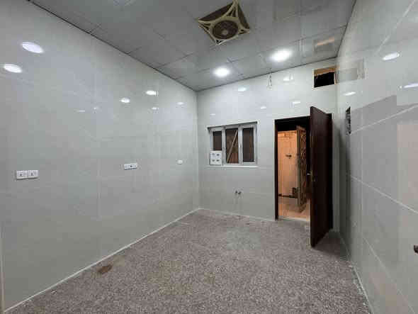 شقة للإيجار ارضية الخليلية من جهة شارع الوفودقرب مطعم زرزور سابقا

  ❇️  تلائم اصحاب الشركات والمكاتب
▪️ المساحة:  120متر
▪️ البناء: جيد 
▪️ طابق ارضي

 
 
 التفاصيل :
▪️منام عدد 2
▪️صالة 
▪️استقبال 
▪️مطبخ  
▪️صحيات

ـــــــــــــــــــــــــــــــــــــــــــــــــــــــ
  

للاستفسار الاتصال على الأرقام 🔻

***********📞
***********📞
  ***********📞

او زيارتنا للمزيد من العروض
 عنوان_المكتب
 البصرة - البراضعية - شارع سيد امين (قرب مركز الفيزا التركية) 
المــكــتــب مــجــاز قــانـونــيــاً
خدماتنا:- مقاولات عامة -تصميم خرائط-تصاميم داخلية-ديكورات داخلية-ترميم منازل
#نستقبل_عروضكم_وطلباتكم_التجارية_والسكنية 
العمران للاستثمار والتطوير العقاري
