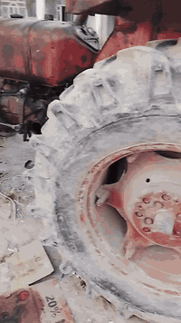 سلام عليكم عنتر لبيع موديل 88 جاهزه مكينه جديده مكينه خير من الله
وراها فدان مكاني ناصريه شطره الرقم ***********
