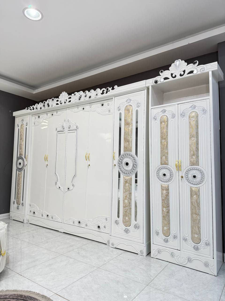 مليون فقط😍
غرف نجاره عراقيه 💯💯

تتكون من 8  قطع 

عرض الكنتور 3 و20سم

ارتفاع الكنتور 2 و20سم

السرير بلوك ٦ ارجل

طول السرير 200 سم 

عرض السرير 160 سم 

الضهر براغي

الشازلون 50 الف


**إذا كنت صاحب هذا الإعلان وتريد حذفه لأي سبب، رجاءا أرسل رسالة إلى الدعم الفني**