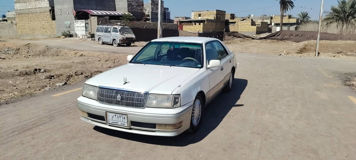 عندي سياره راس ثور للبيع لسعر 75 الميكان حله نادر ثالث رقم ***********
