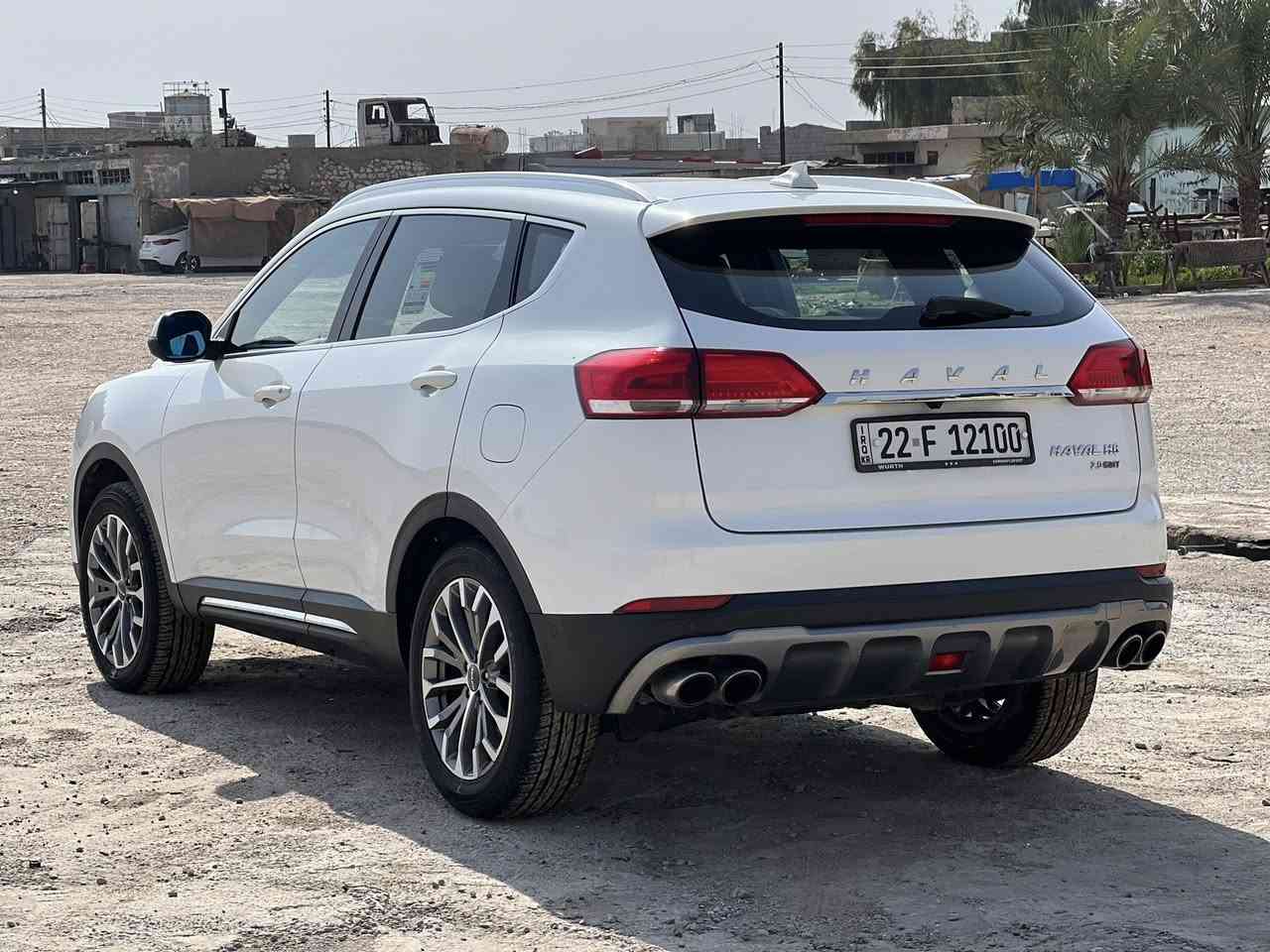 سلام عليكم 👋🏻
هفال Haval H6 موديل 2019

محرك: 2.0 توربو (Turbo)

كير : أوتوماتيك (Dual Clutch) بـ 7 سرعات

•سيارة جاهزة من كل نواحي 
محرك جديد من شركة هفال مع الضمان بعدة مماشي يعني السيارة صفر 
مع طخم دسكات و سيرفز كامل للسيارة من شركة هفال فرع سليمانية 
الممشا قبل محرك الجديد 142 الف كيلو 
و كير اب شرط 
طخم تايرات جديدة 
صدر كامل ممتاز 
سيارة ممتازة كل شي جديد جاهز من كل نواحي 

وضعيات القيادة:
1. اقتصادي (Eco)
2. رياضي (Sport)
3. عادي (Normal)

✨ المواصفات الخارجية:
• الإضاءة: أنوار LED أمامية وخلفية مع إضاءة نهارية.
• فتحة سقف بانوراما كبيرة.
• ويل : قياس 19 بوصة رياضي.
• المرايا:كهربائي و شفط.
• الحساسات: أمامي وخلفي.
• الكاميرات: نظام رؤية محيطية 360 درجة كشف كامل زوايا السيارة.
• اشارات ترحيب عند فتح الباب 

المواصفات الداخلية:
• المقاعد: جلد فاخر مع تحكم كهربائي كامل لمقعد السائق و السكن .
• شاشة + لوحة عدادات (ديجيتال) بالكامل.
• التكييف: قطعتين امامي و خلفي .
• التشغيل: نظام الدخول الذكي (بصمة).
• ستيرن : جلد و تحكم استيرن بل كامل تحديد سرعة و تحديد مصار  + شفتات استين "تبديل نمرات".

•السيارة بدون اي ضرر لا بارد لا تبديل لا صبغ عدى شخط بصيط باب خلف السكن 

• سيارة رقم اربيل باسمي 
• ⁠شرط تحويل و وكالة 

• مكان السيارة : ديالى خانقين 

• السعر : 137 و بي مجال 

•الهاتف : ***********
