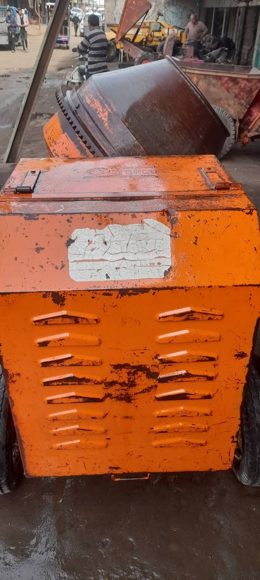 سلام عليكم خباطة لبناني استبكوباب اول جاهزة للعمل جدن نظيفه مكان بغدادساحت طيران هاتف ***********
