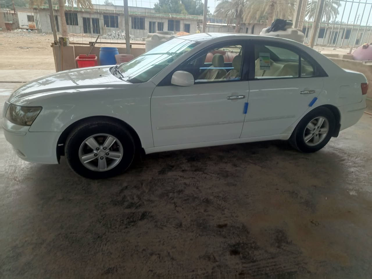 السلام عليكم سوناتا 2010 خليجي مكينه2000كير خير من الله السياره. بيهه خمس قطع والسونار مذكور بل صور السعر 93 وبيهه مجال مكان السياره المحموديه
***********

***********
