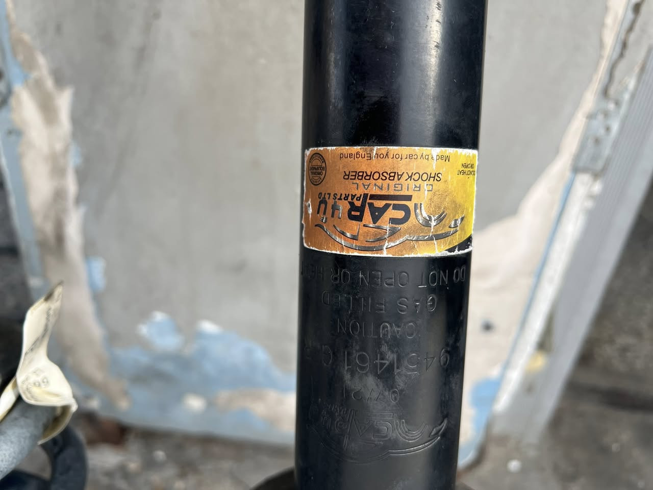 السلام عليكم زوج دبلات امامي جيب 2020 مستخدمات نظيفات بغداد ***********    للبيع السعر (100$)
