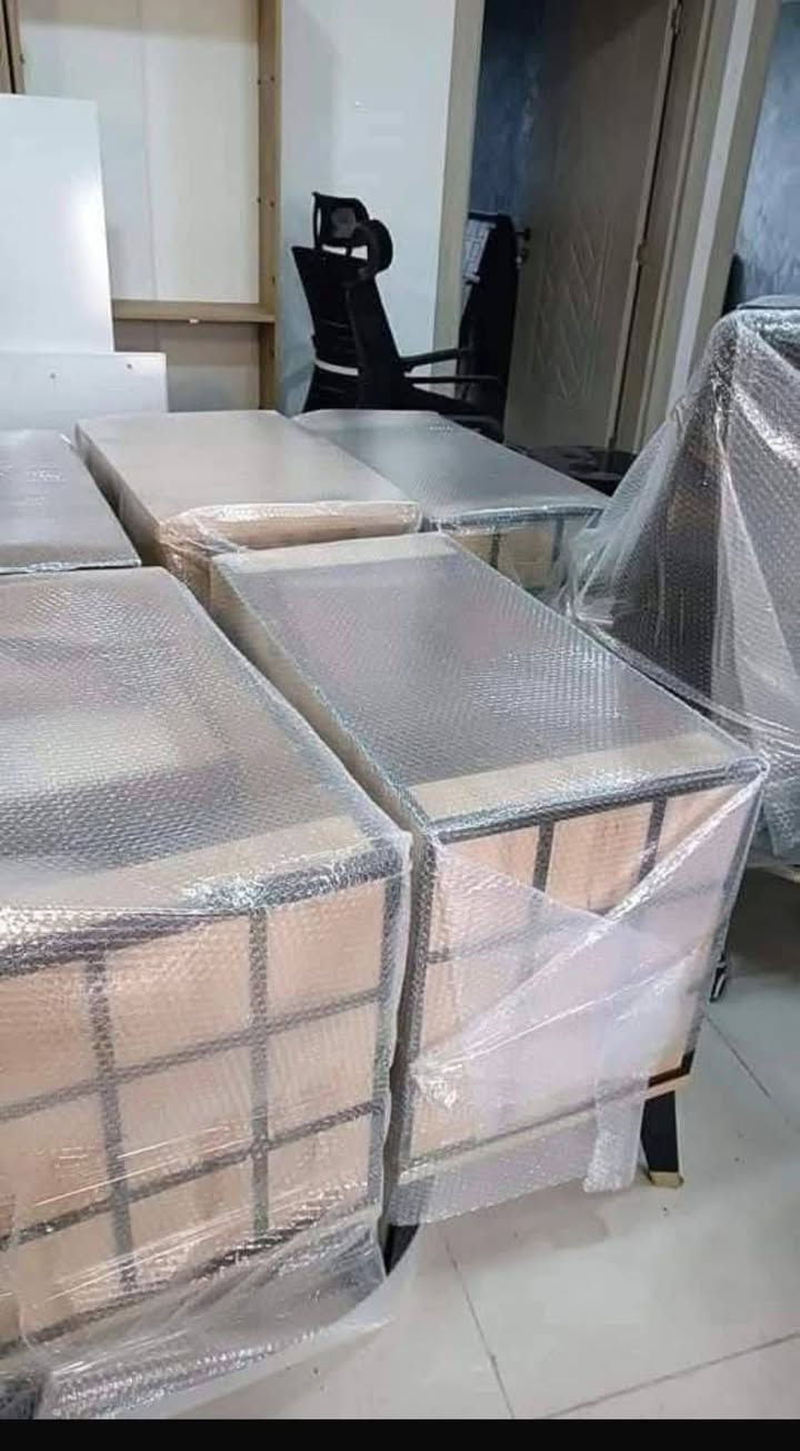 السلام عليكم🙋‍♂️ زبائننا الكرام
‏‪***********‬‏ اتصال/واتساب
*********** اتصال/ واتساب
ويانه💚كلشي سهل باذن الله 💚
 من نقل الاثاث العام 🌹والتحويلات من بيت💚
الى بيت اخر 🌹🏘️ 
ومن بغداد الى المحافظات او بالعكس 
﴿متواجدين 24 ساعه ﴾
 توجد سيارات (كيا بنگو/هينو🚛 /كنتر🚐) وكادر كامل من العمال الموهوبين في حمل الاثاث🦸🥷
#ملاحظه{{نتحمل كافه السيطرات}} 
{{والتحميل بما #يرضي الله #ويرضيك}}.
يوجد نجار يفتح ويشد الغرف (1-العراقي_2-التركي_3-الماليزي_4-المصري)
ويوجد ايضا نجار فتح وشد(السبالت #وبخبره_ممتازه_جدا) 
ما عليك غير انه تتصل وتدلل خلال دقايق تجيك قائمه العمل
 والاسعار وانت تختار الي يعجبك... 
وعند الاتفاق عليك الجلوس
 واحنا في خدمتك
..وكل شي حسب الاتفاق ‏(‪(***********‬‏واتساب
