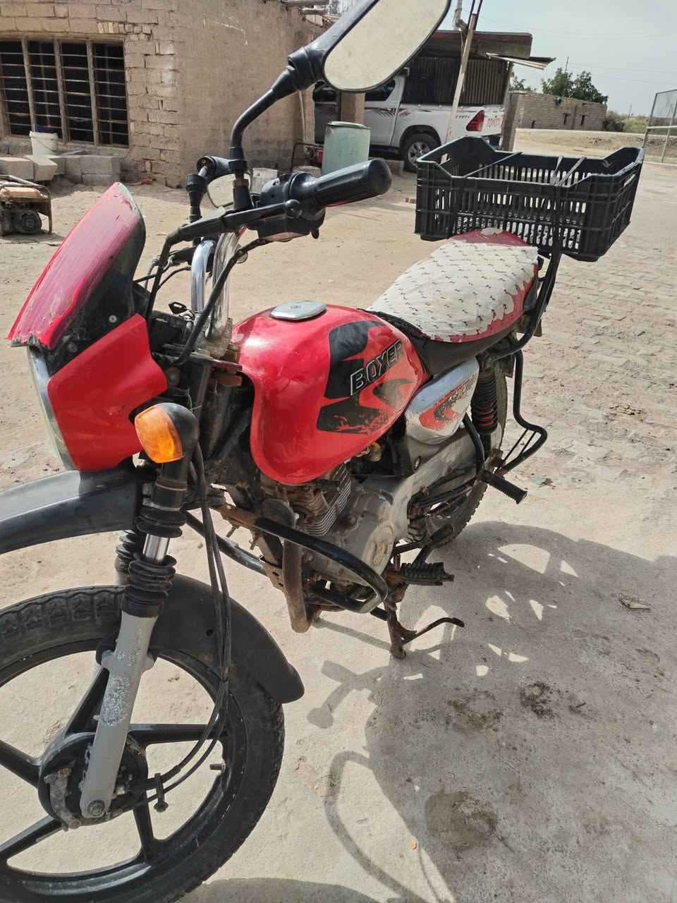السلام عليكم دراجه بوكسر للبيع 2019الباب الاول كهربائيات كله شغال 4كير للستفسار  على الرقم ***********
