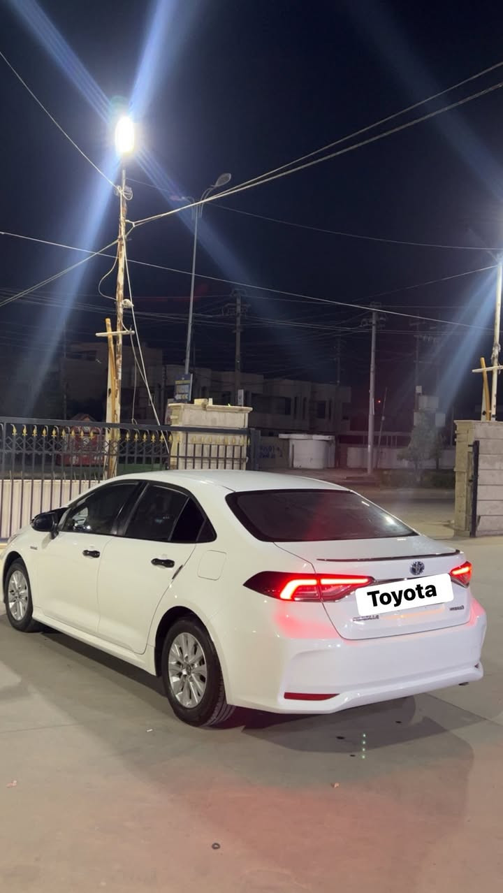 سلام علكيم اخوان تويوتا كرولا ٢٠٢٤ بدون سلايت مكفول كفالة عامة شكل خليجي مرغوب هايبرد سعر ١٤٧ بيها مجال بصيط ***********
