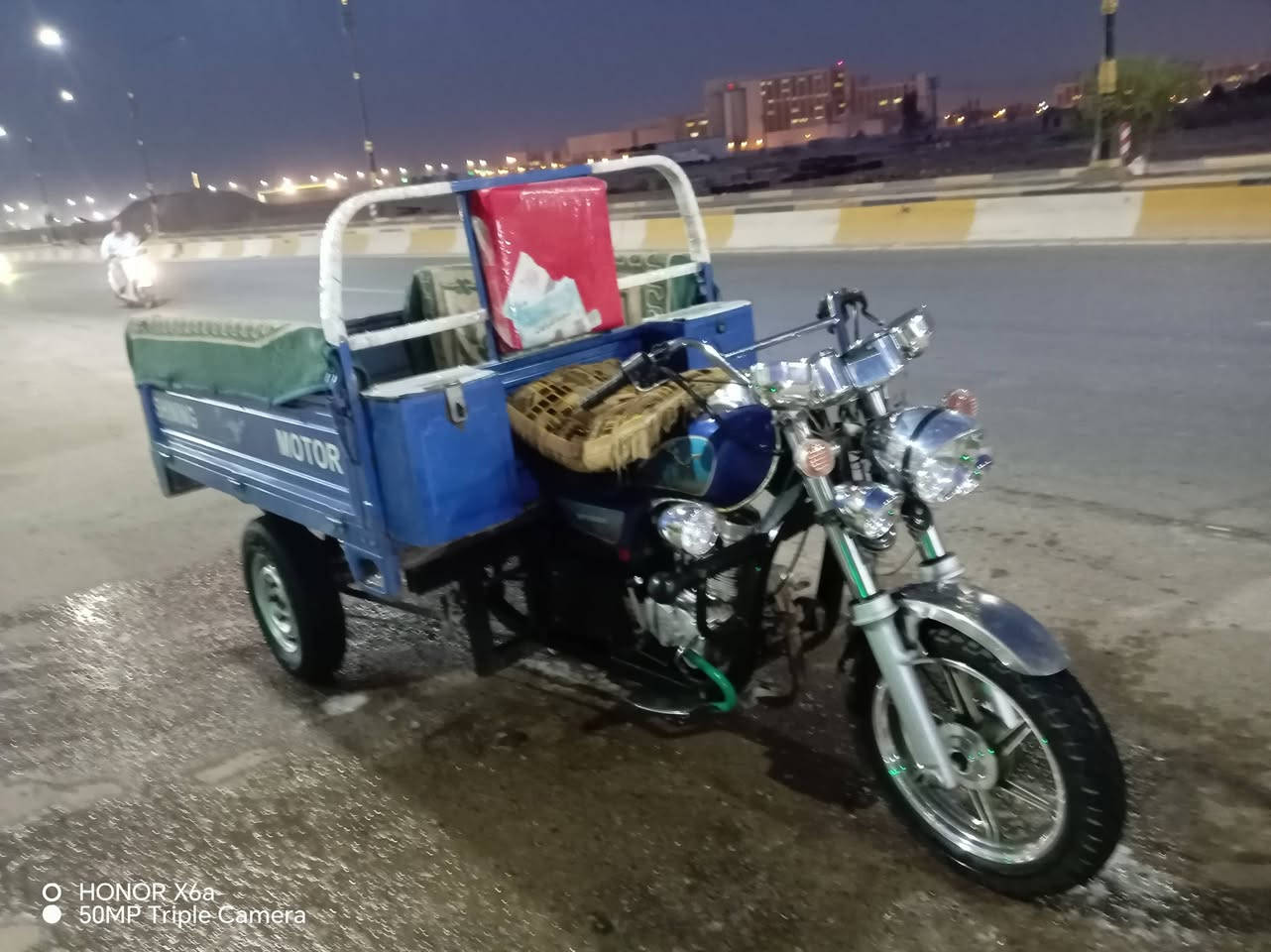 سلام عليكم ستوته للبيع مكان كربلاء طاقه ١٨ تفاصيل أكثر يتصل ***********/***********
