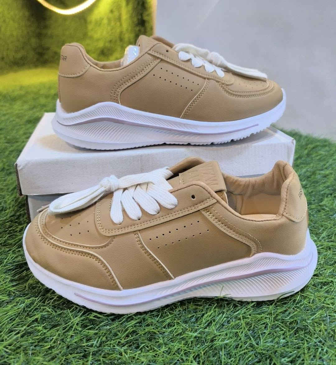 خصم لمده 3 ايام 
السعر صار 7 الف 
يوجد توصيل لكل العراق 
الحذاء تزيد الطول 5 سنتيم


**إذا كنت صاحب هذا الإعلان وتريد حذفه لأي سبب، رجاءا أرسل رسالة إلى الدعم الفني**