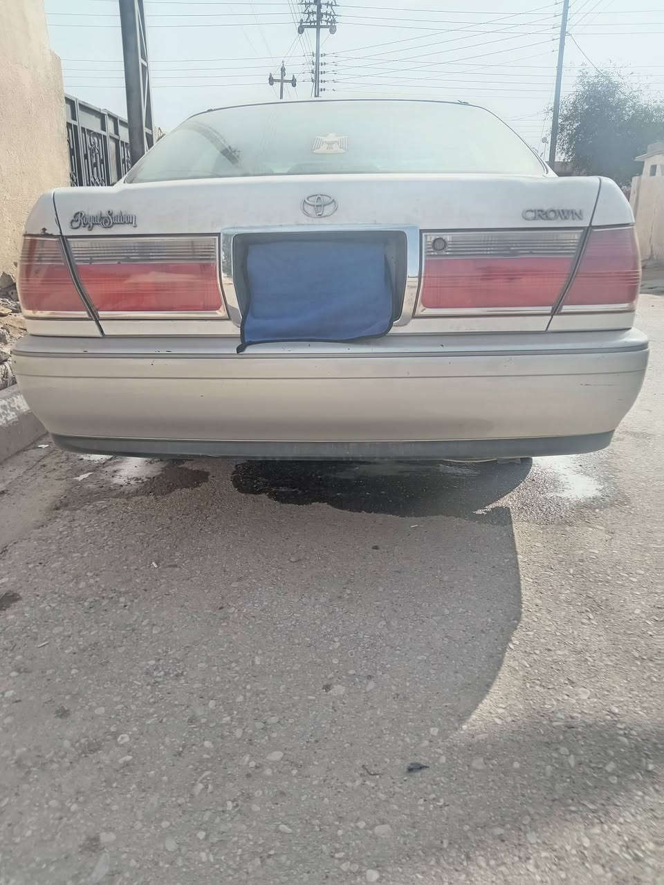 سلام عليكم سيارة ملكة للبيع أدوات كص جنطة موديل ٢٠٠٢ سيارة جاهزة علة اخر حباية كير محرك مكفولات بيهة ارقام انكليزي وسنوية شرط الحاسبة تخم تاير تبريد تتفة شغال لايت عالي ناصي يشتغل سيارة جاهزة ونضيفة اسعر ٣٥وبيهة مجال حك اجية ***********هاذة رقمي لتواصل

