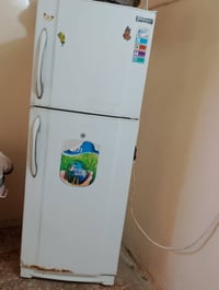 ثلاجة • للبيع • استفسار خاص