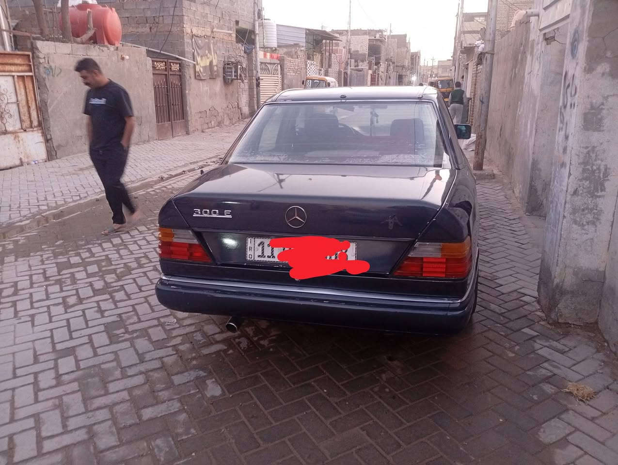 مارسيدس البيع كير مكينه بطه حداديه امامي خلفي جديد تخم تاير تبريد كهرباء كله شغال رقم بغداد سنويه إلى 2030 السعر 57$وبيه مجال حق الجيه ***********
